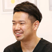 小室 敦 院長先生