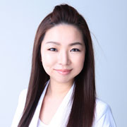 久村 紗耶香 先生