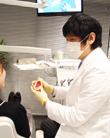 患者さまのニーズに応える「見えない裏側矯正」