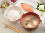 朝食