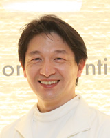 院長 : 徳久 幸司
