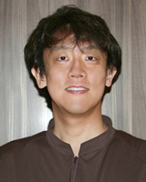 院長 : 持田 哲雄