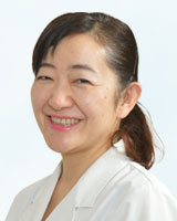 院長 : 杉原 彩子