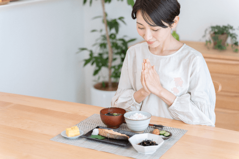 矯正中 食事