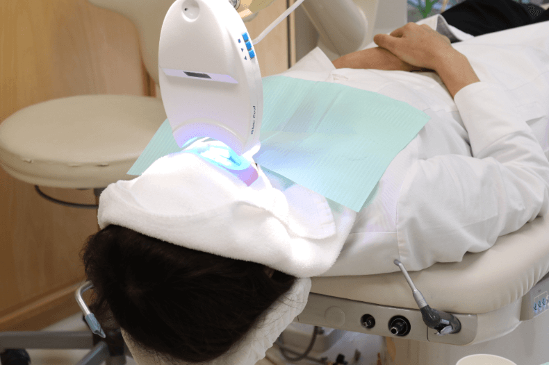 矯正中　マウスピース