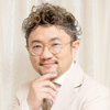 歯科医師 : 竹内 敬輔