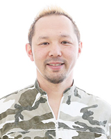院長 : 椎名 康雅