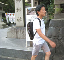 徒歩出勤