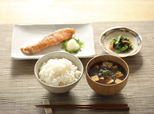 朝食