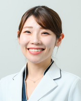 院長 : 平尾