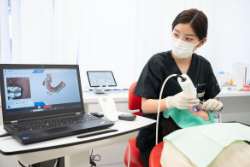 �������ߥ�졼�����