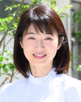 院長 : 和手 甚京