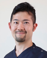 歯科医師(マウスピース矯正治療担当) : 西川 徹