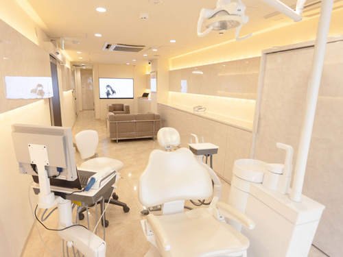 ALIGN COUTURE DENTAL OFFICE TOKYO (饤 塼 ǥ󥿥 ե )