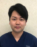 歯科医師 : 曽根 崇晴