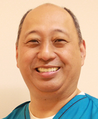 院長 : 中村 雅彦